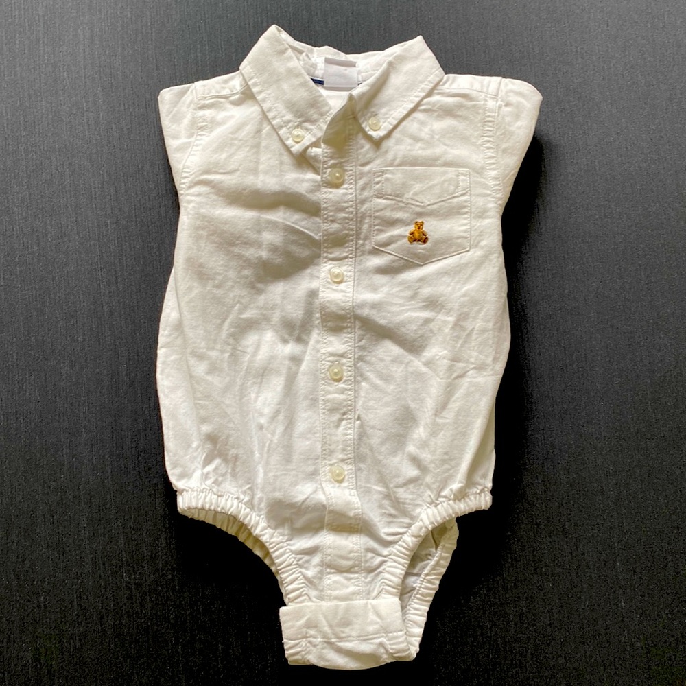 Gap White Button-Down